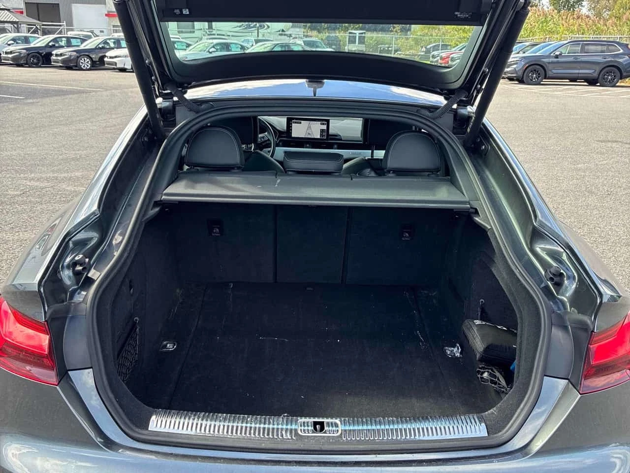 Audi A5 * Progressiv * CARFAX *  | Mobile.bg � ����������� 12