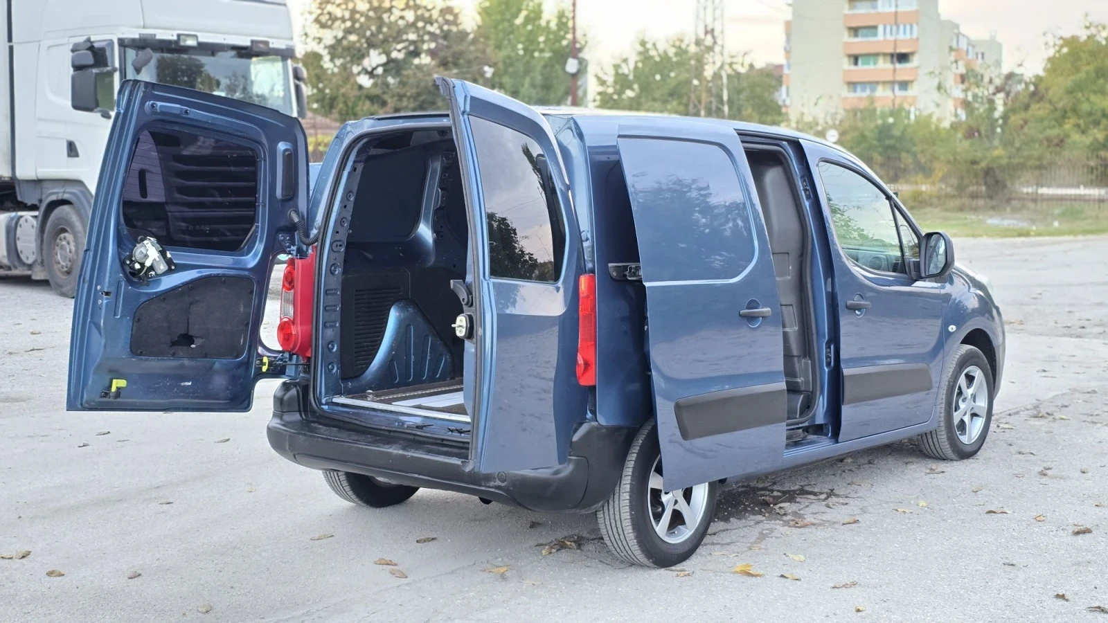 Peugeot Partner 90hp KLIMA  | Mobile.bg � ����������� 11