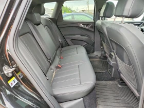 Audi Q4 E-Tron Prestige, снимка 11