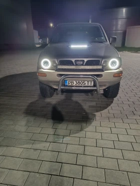 Nissan Terrano, снимка 1