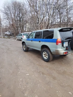 Mitsubishi Pajero sport 