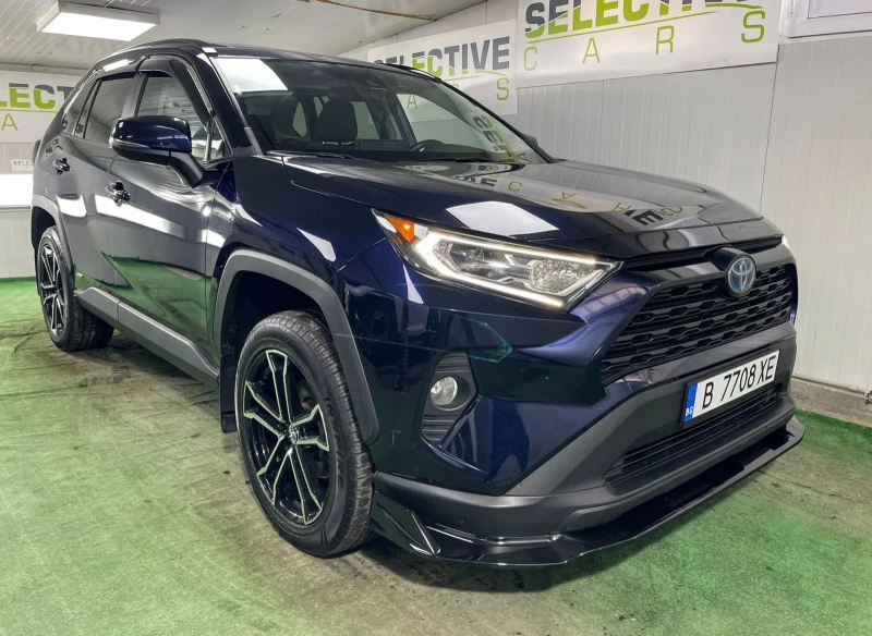 Toyota Rav4 - Hybrid-AWD-XLE, снимка 8 - Автомобили и джипове - 51893517