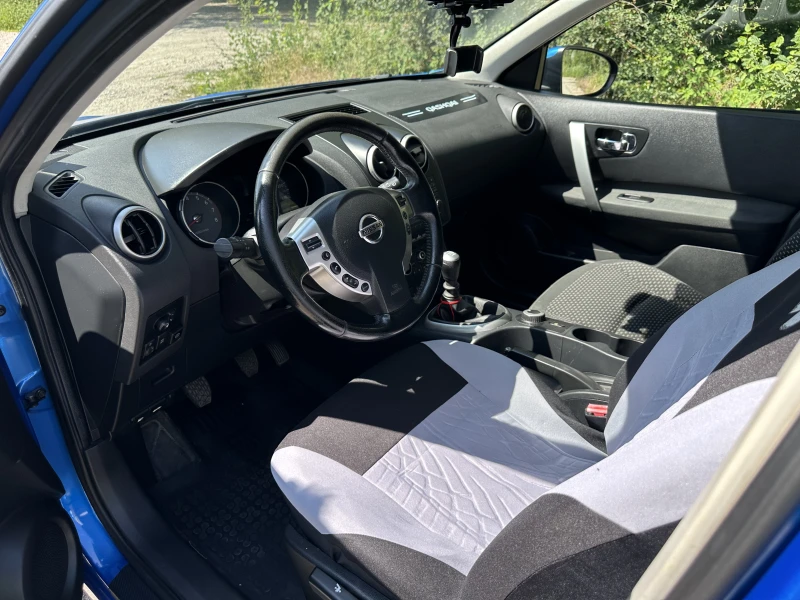 Nissan Qashqai + 2  4x4 2.0i  GAZ  , снимка 5 - Автомобили и джипове - 52605278