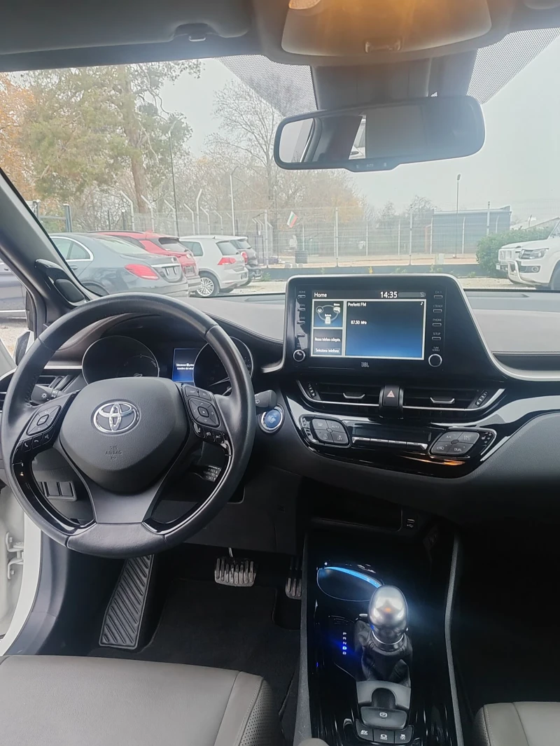 Toyota C-HR 1.8, 98к.с. GR, FULL, снимка 10 - Автомобили и джипове - 52662097