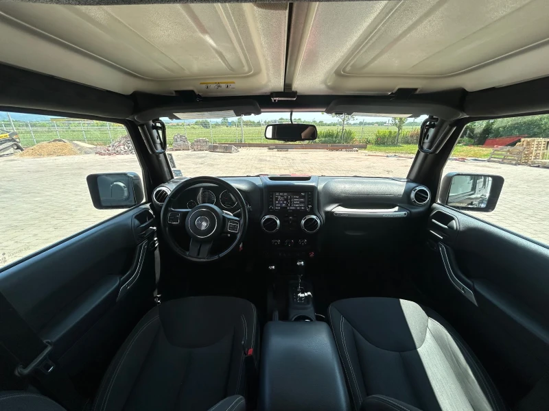 Jeep Wrangler 3.6 Pentastar SAHARA, снимка 7 - Автомобили и джипове - 52858142