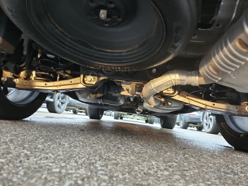 Kia Sorento * SX 4D UTILITY AT AWD 6P * CARFAX * , снимка 17 - Автомобили и джипове - 53324141