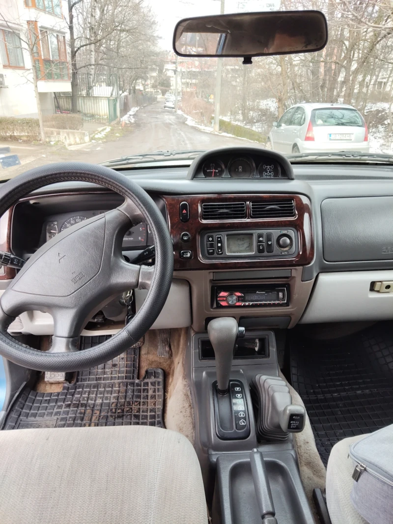 Mitsubishi Pajero sport, снимка 5 - Автомобили и джипове - 53598998
