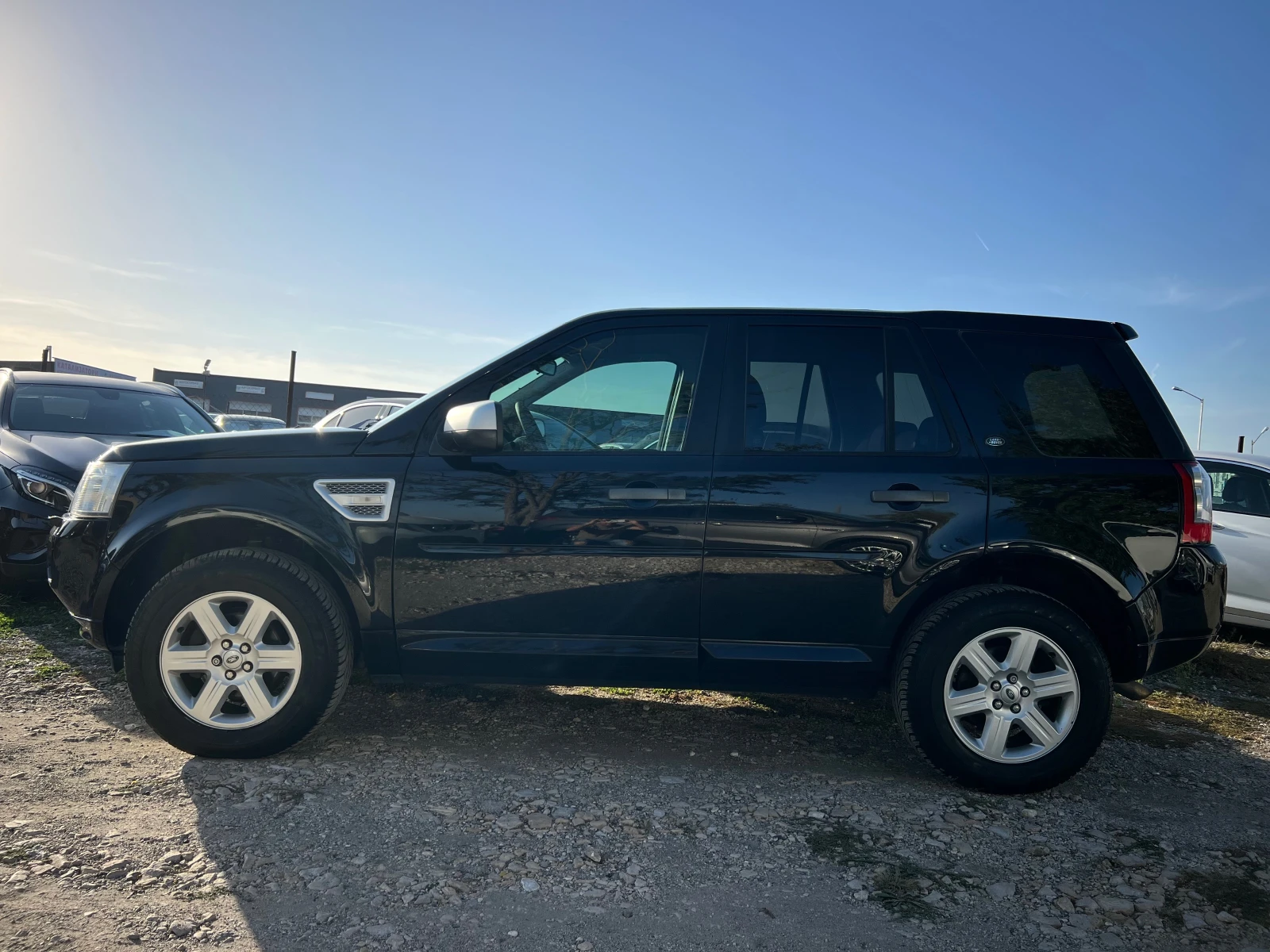 Land Rover Freelander FACELIFT 2.2D 190k.s. 4x4 AVTOMATIK - изображение 7