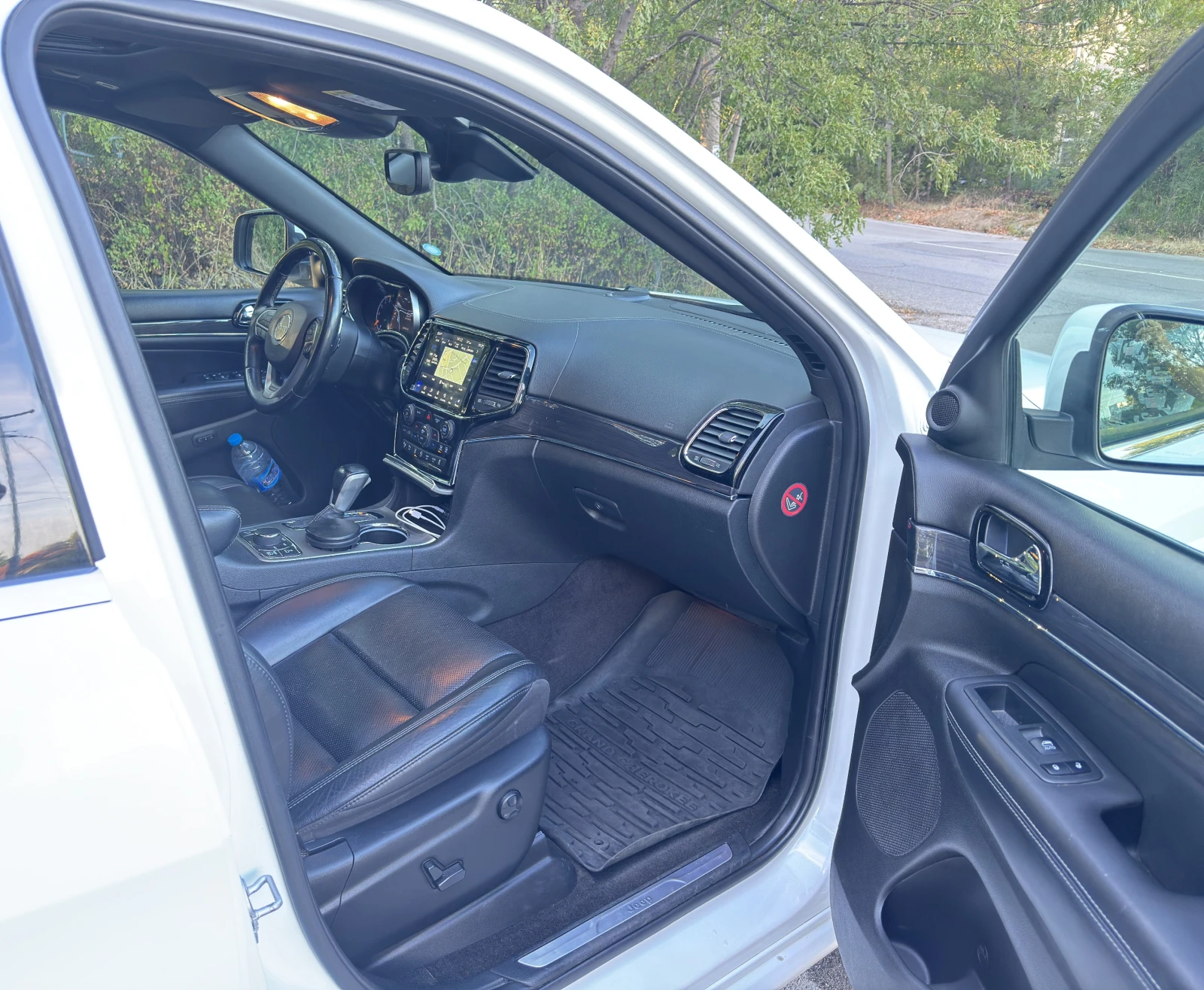 Jeep Grand cherokee  - изображение 8