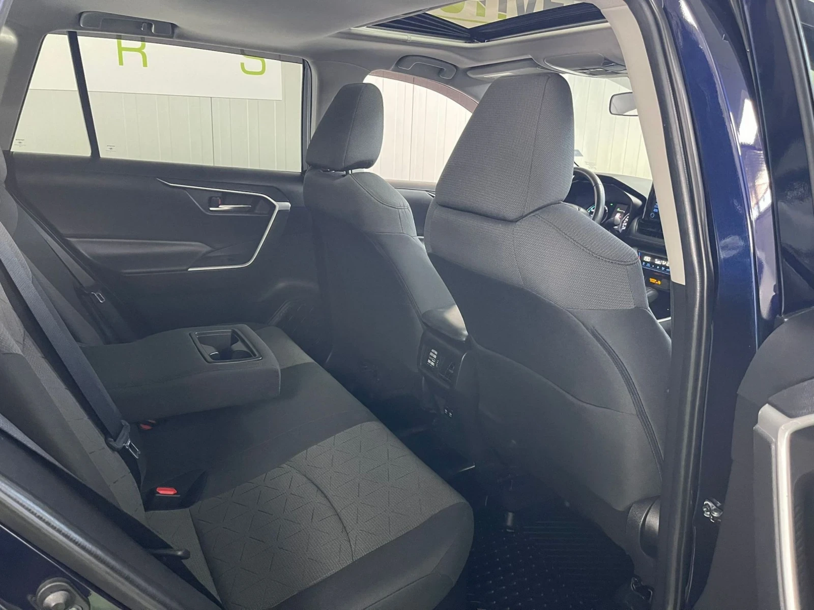 Toyota Rav4 - Hybrid-AWD-XLE | Mobile.bg   13