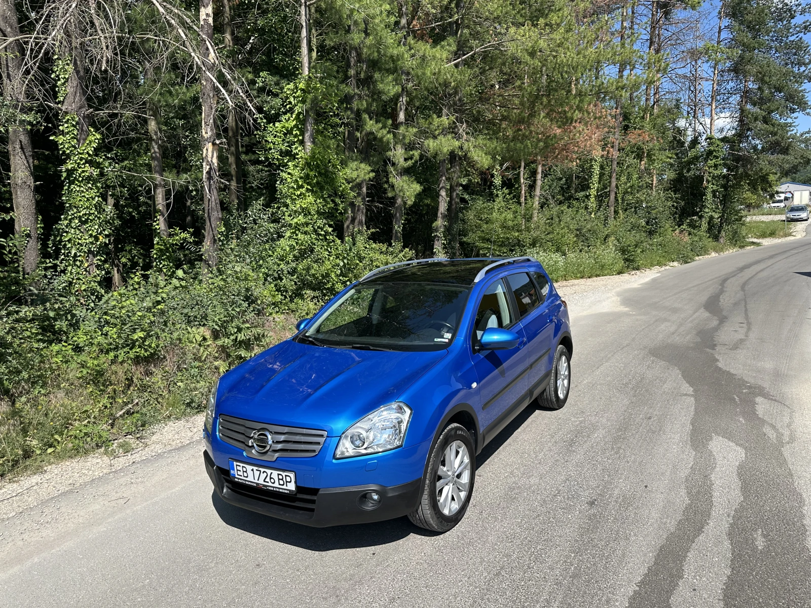 Nissan Qashqai + 2  4x4 2.0i  GAZ   - изображение 2