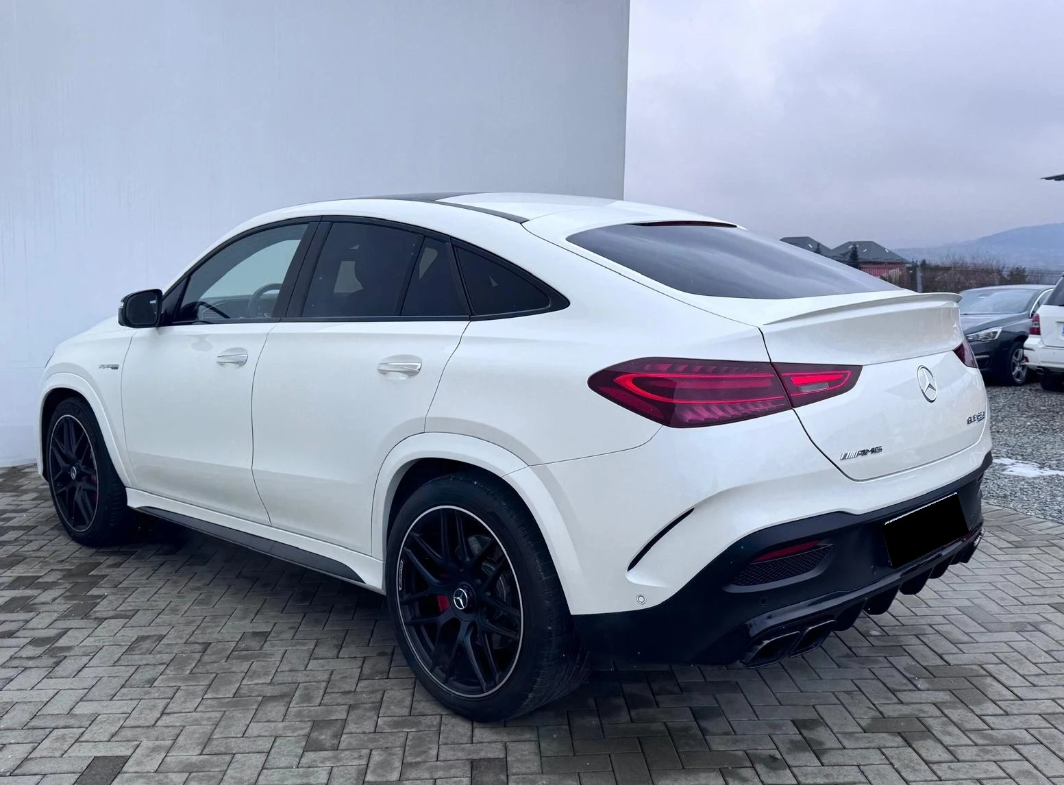 Mercedes-Benz GLE 63 S AMG V8 EQ Boost 4MATIC+ COUPE - изображение 4