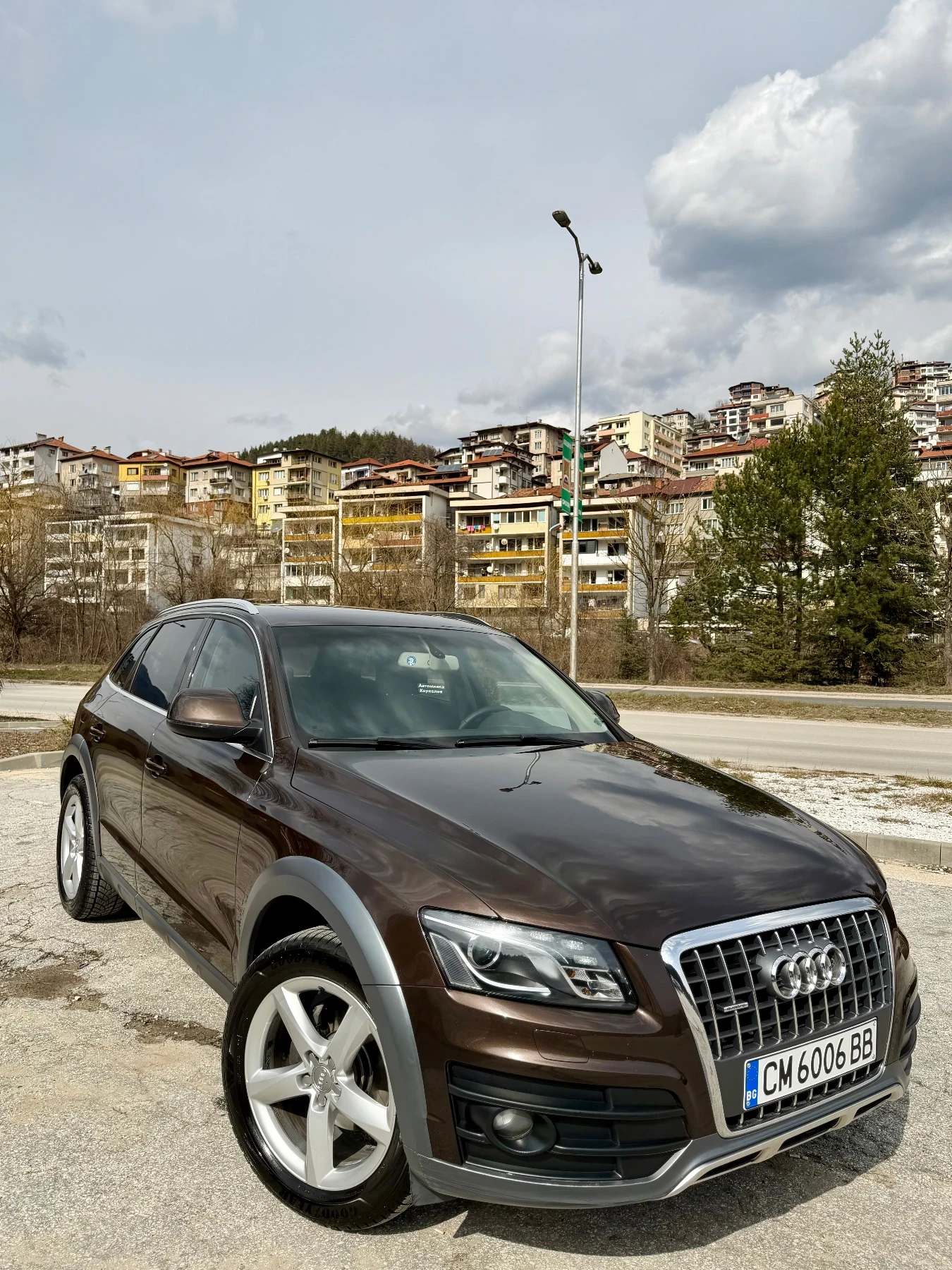 Audi Q5, снимка 2 - Автомобили и джипове - 53624303
