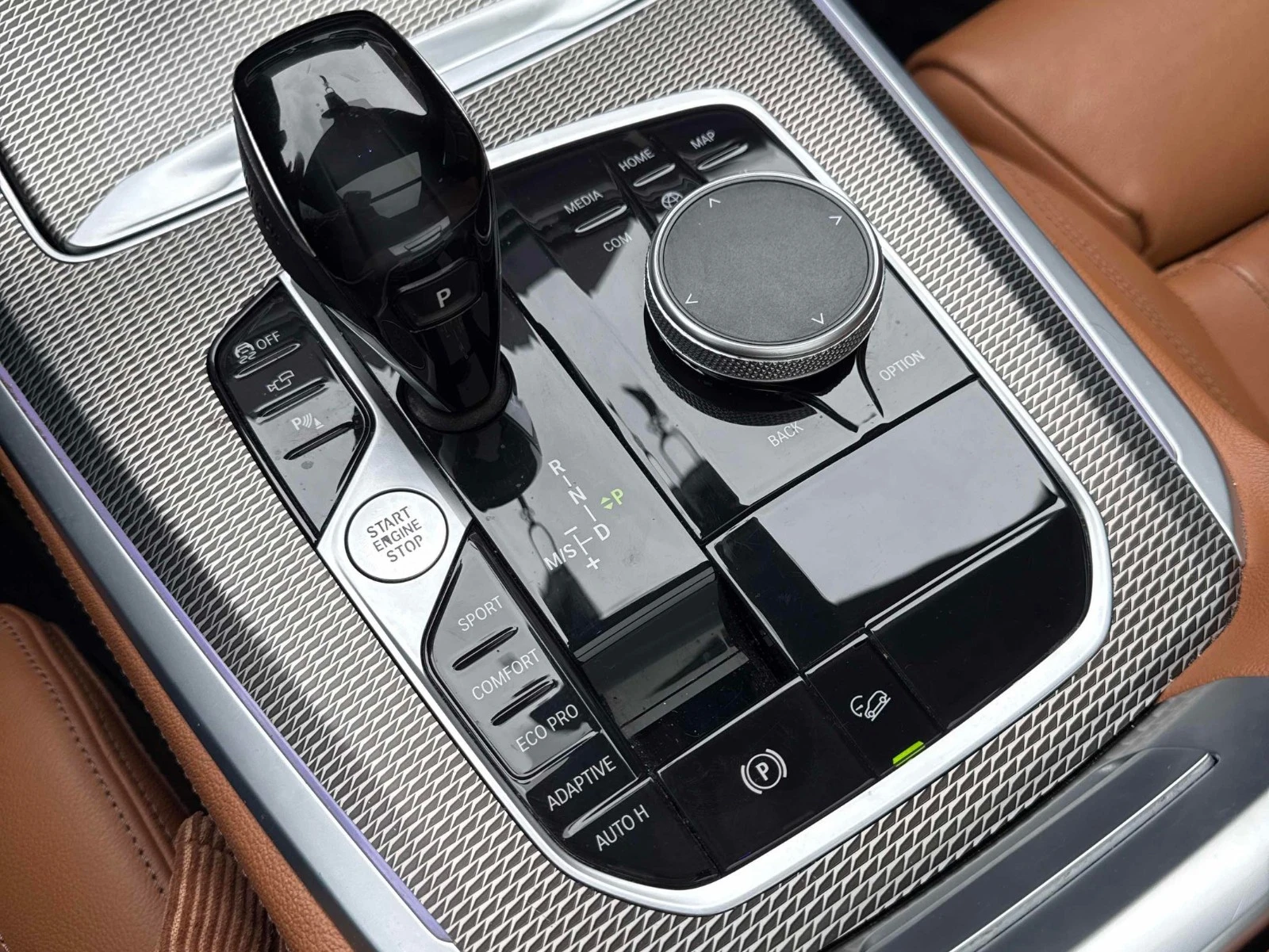 BMW X5 40I С РЕГИСТРАЦИЯ & АВТО КРЕДИТ, снимка 15 - Автомобили и джипове - 53734143