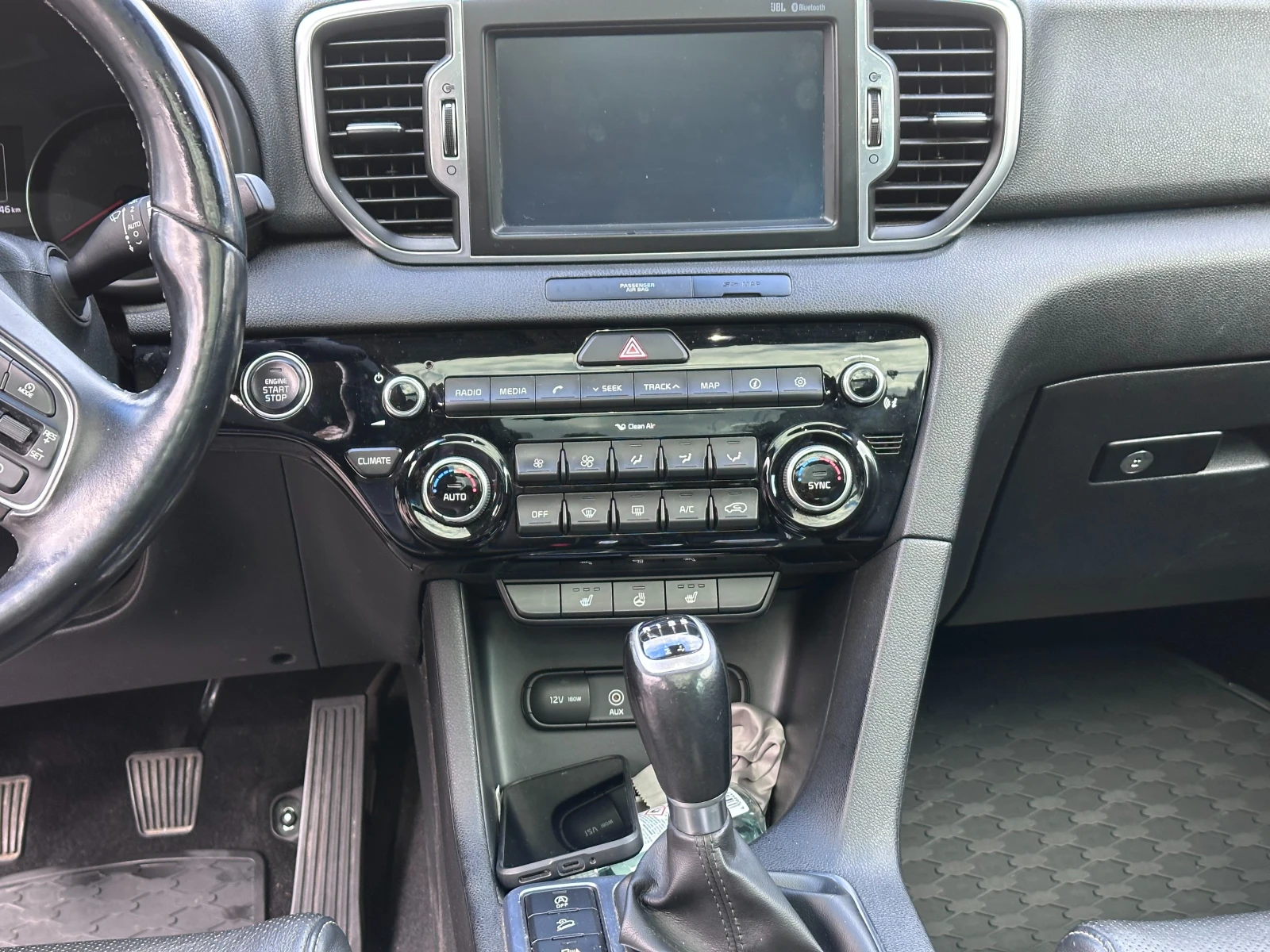 Kia Sportage 1.7 CRDI PREMIUM - изображение 8