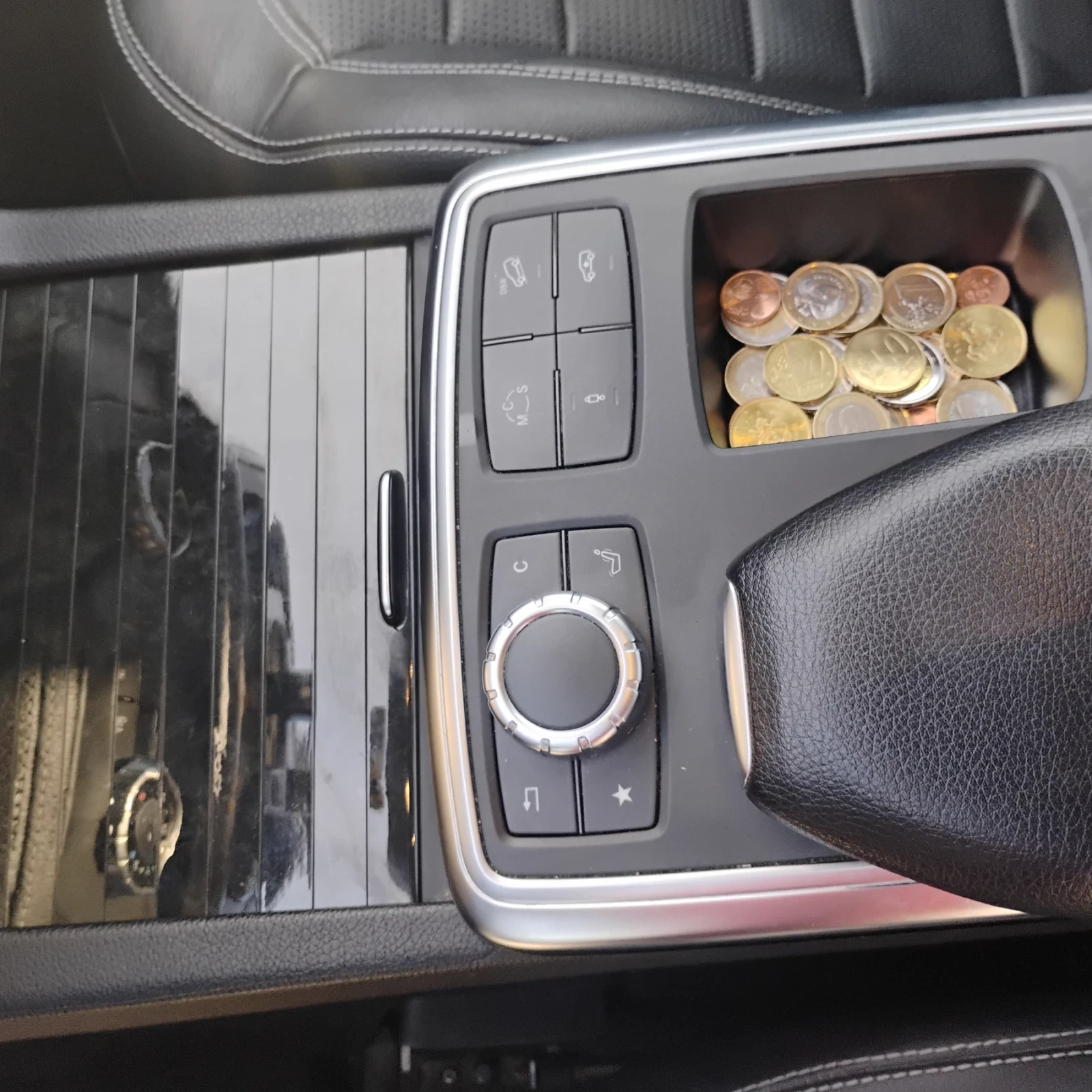 Mercedes-Benz GL 63 AMG 5.5 Biturbo, кара се всеки ден, снимка 10 - Автомобили и джипове - 54221717