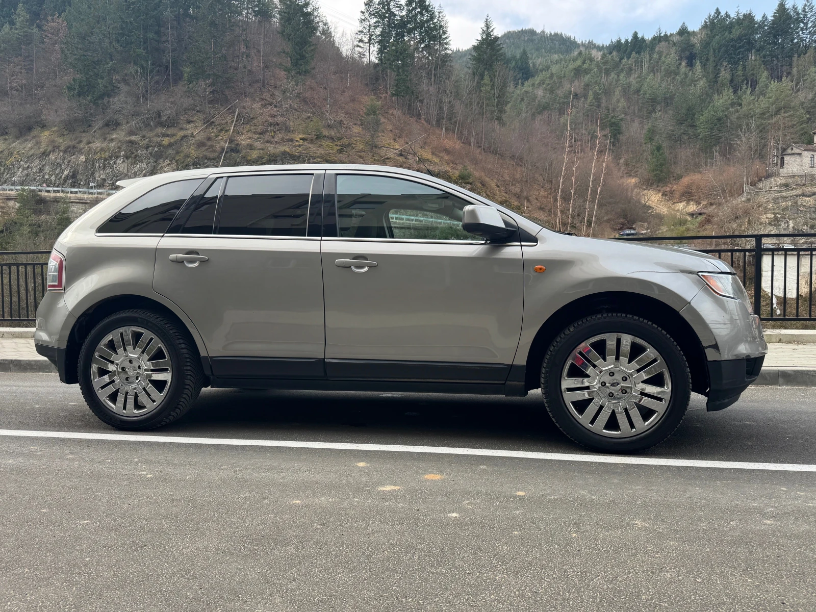 Ford Edge, снимка 4 - Автомобили и джипове - 55125470