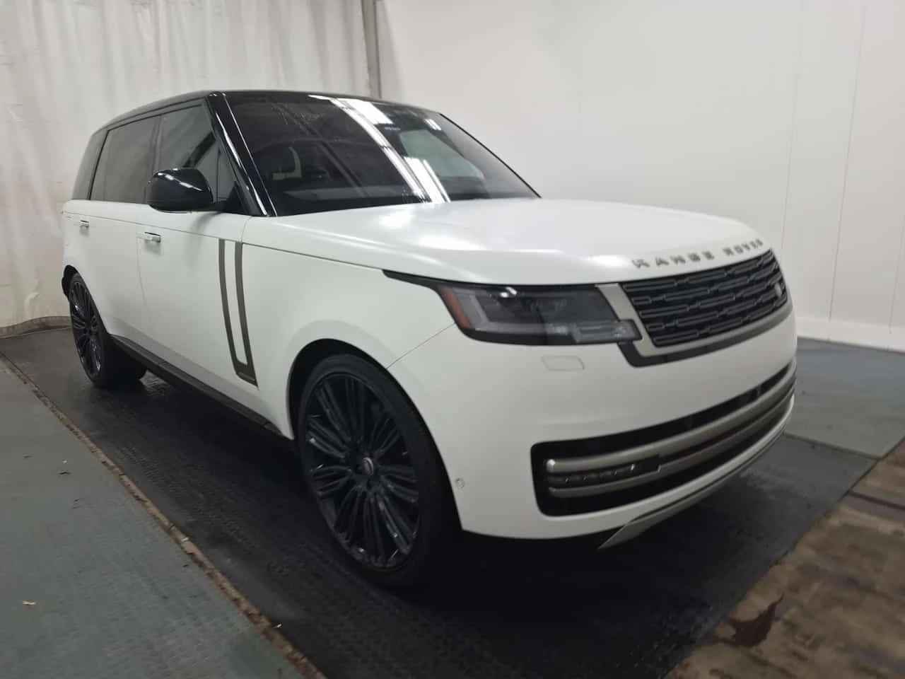 Land Rover Range rover * AUTOBIOGRAPHY * CARFAX * Един собственик * , снимка 2 - Автомобили и джипове - 55611377