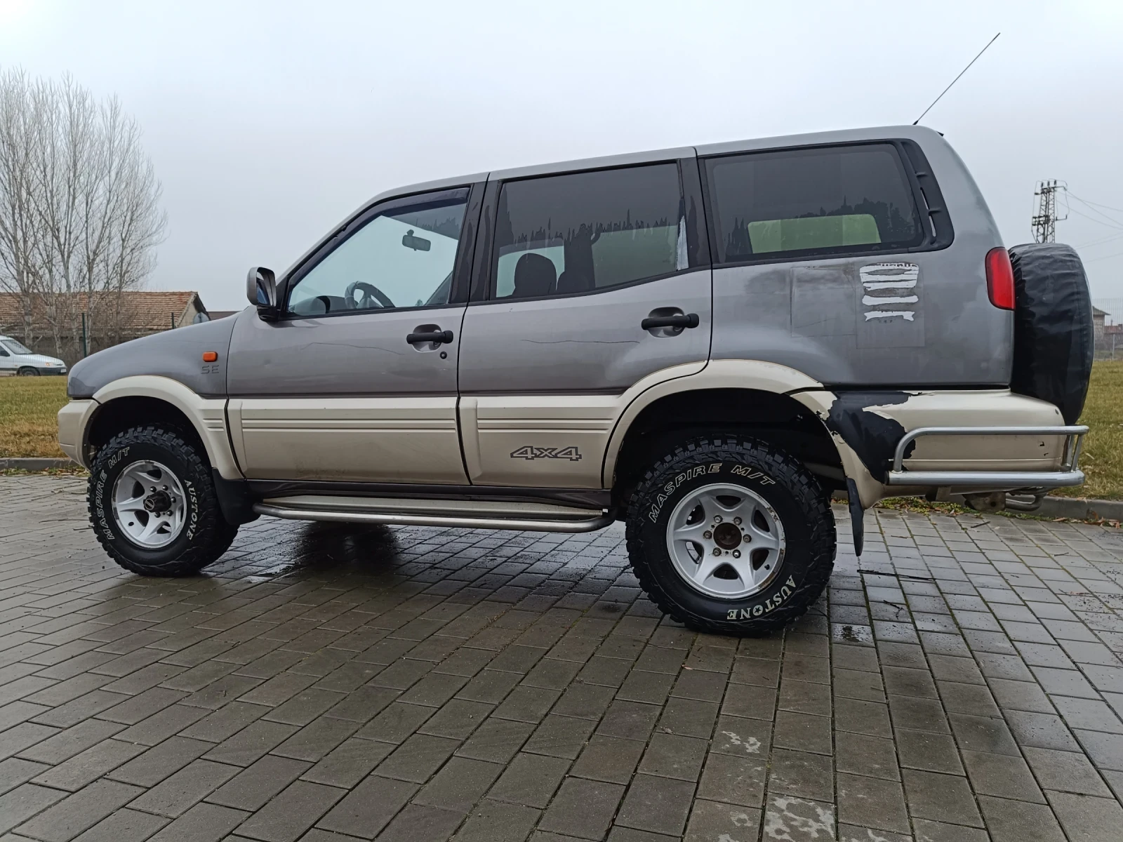 Nissan Terrano, снимка 2 - Автомобили и джипове - 55683678