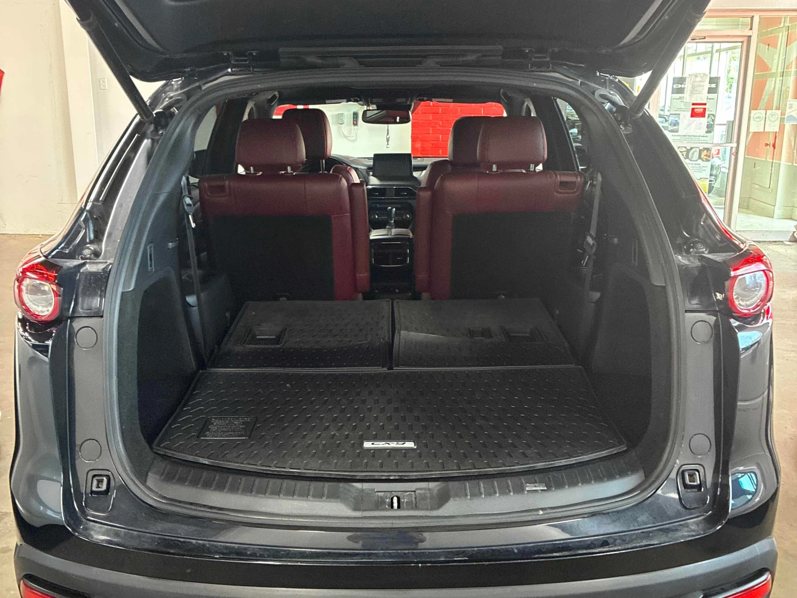 Mazda CX-9 * AWD * CARFAX * ОПЦИЯ ЗА ФИНАНСИРАНЕ, снимка 14 - Автомобили и джипове - 55839110
