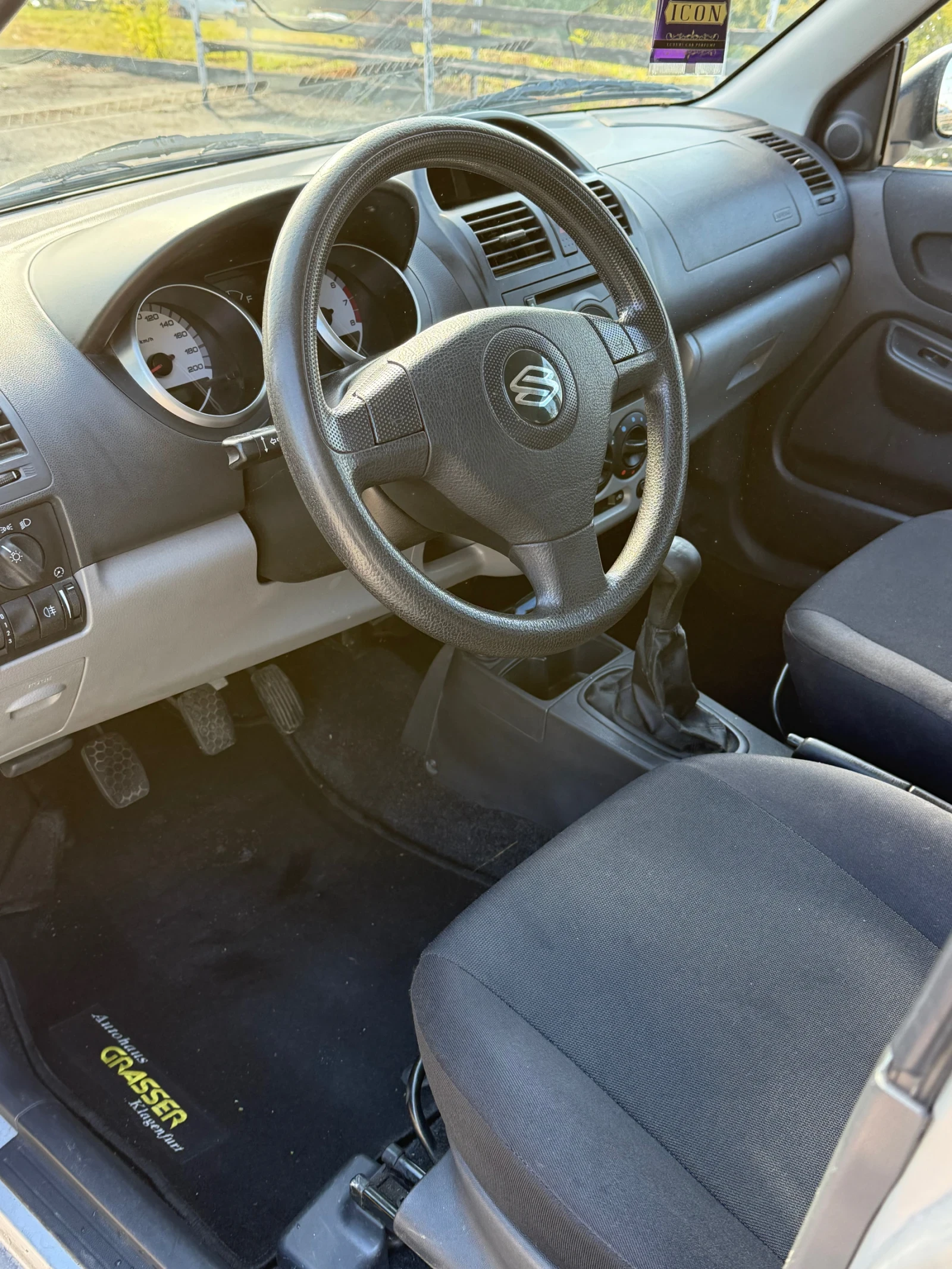 Suzuki Ignis 1.3 бензин , снимка 8 - Автомобили и джипове - 56627910