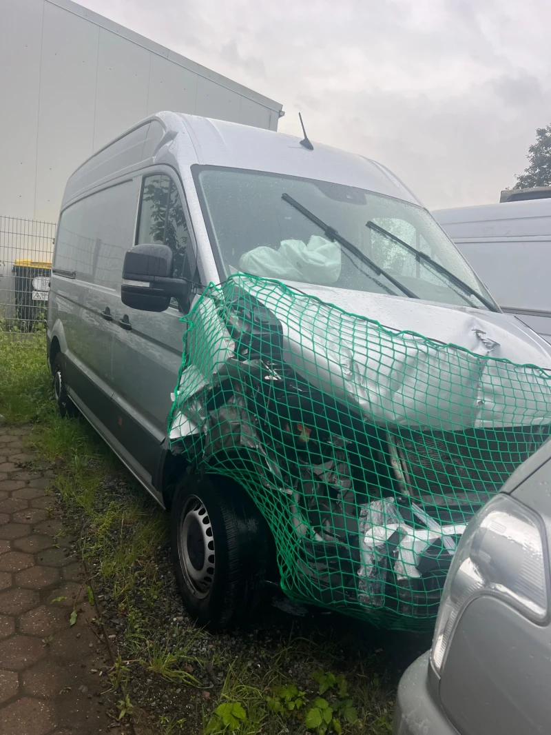 VW Crafter, снимка 2 - Бусове и автобуси - 46894941