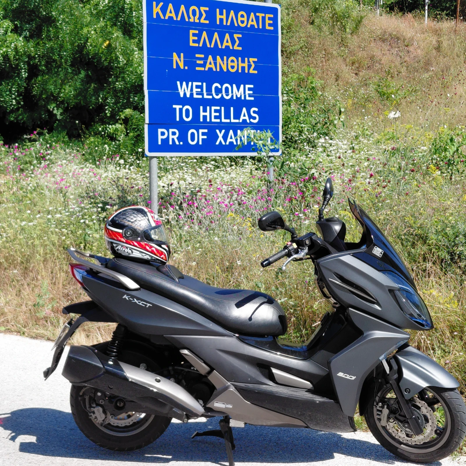 Kymco Downtown 300