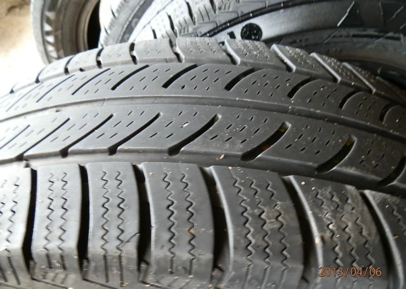 Гуми Всесезонни 215/65R16, снимка 10 - Гуми и джанти - 5256996