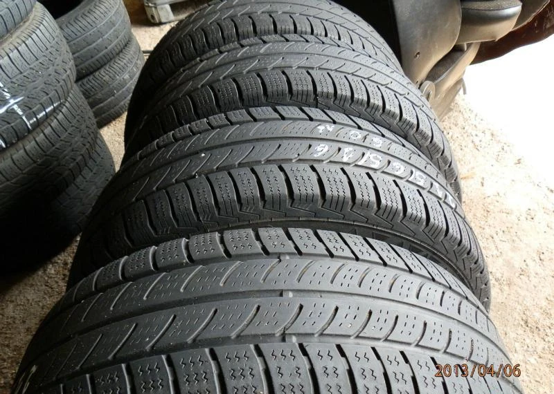 Гуми Всесезонни 215/65R16, снимка 13 - Гуми и джанти - 5256996