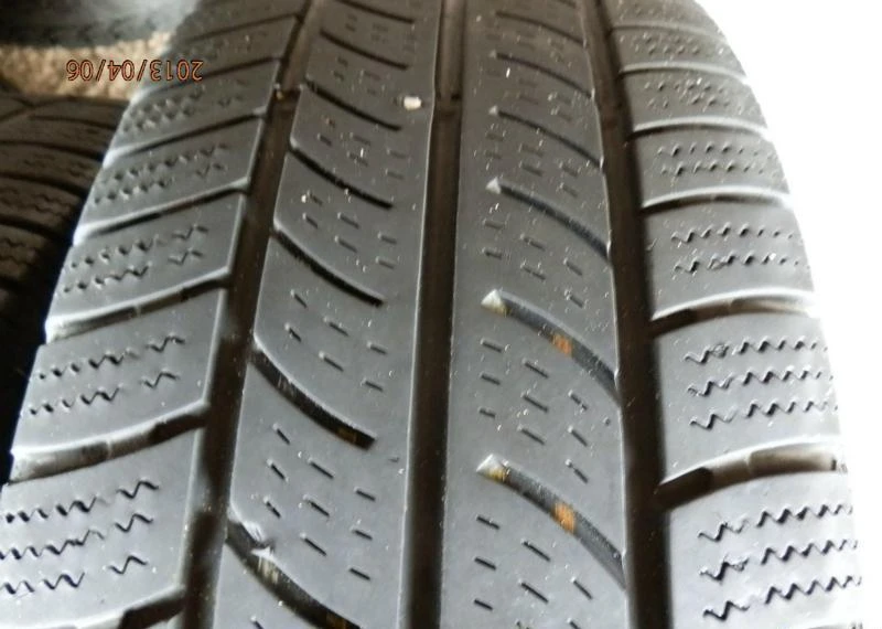 Гуми Всесезонни 215/65R16, снимка 15 - Гуми и джанти - 5256996