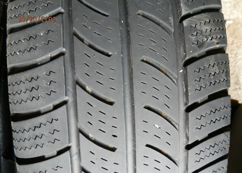 Гуми Всесезонни 215/65R16, снимка 9 - Гуми и джанти - 5256996