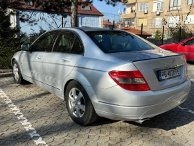 Mercedes-Benz C 220, снимка 4
