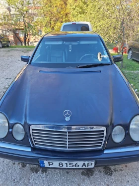 Mercedes-Benz E 250, снимка 1