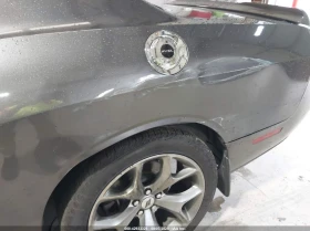 Dodge Challenger 3.6L V-6 DOHC, VVT, 305HP Rear Wheel Drive - 22400 лв. / 11452.94 € - 74306585 13