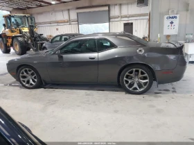 Dodge Challenger 3.6L V-6 DOHC, VVT, 305HP Rear Wheel Drive - 22400 лв. / 11452.94 € - 74306585 6