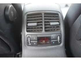Mercedes-Benz CLS * 4dr Sdn 5.0L * CARFAX * ЦЕНА ДО БГ, снимка 11