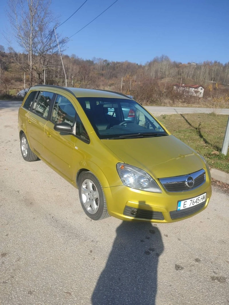 Opel Zafira, снимка 1 - Автомобили и джипове - 46898662