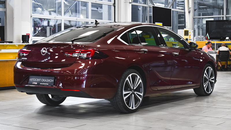 Opel Insignia Grand Sport 1.6d Innovation Automatic, снимка 6 - Автомобили и джипове - 46385384