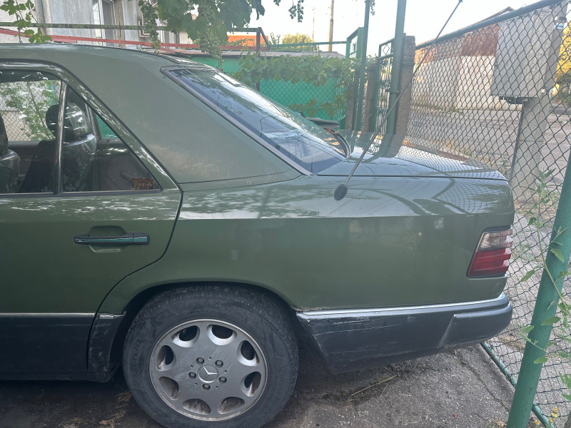 Mercedes-Benz 200, снимка 4 - Автомобили и джипове - 46721848