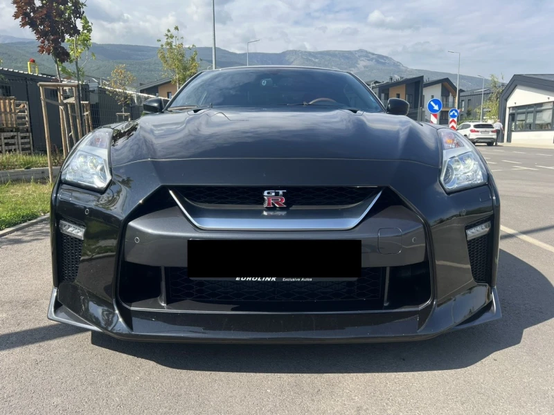 Nissan Gt-r R35 Nismo, снимка 7 - Автомобили и джипове - 47120975