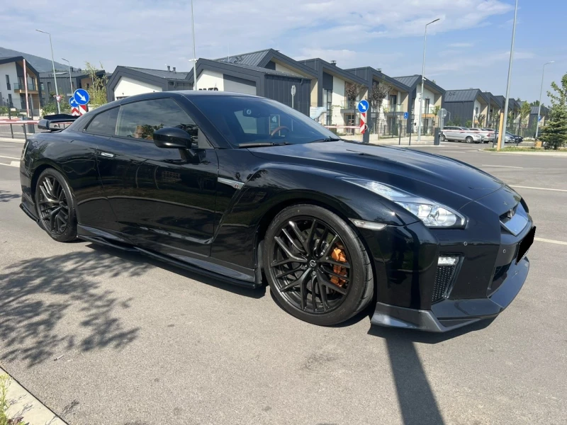 Nissan Gt-r R35 Nismo, снимка 2 - Автомобили и джипове - 47120975