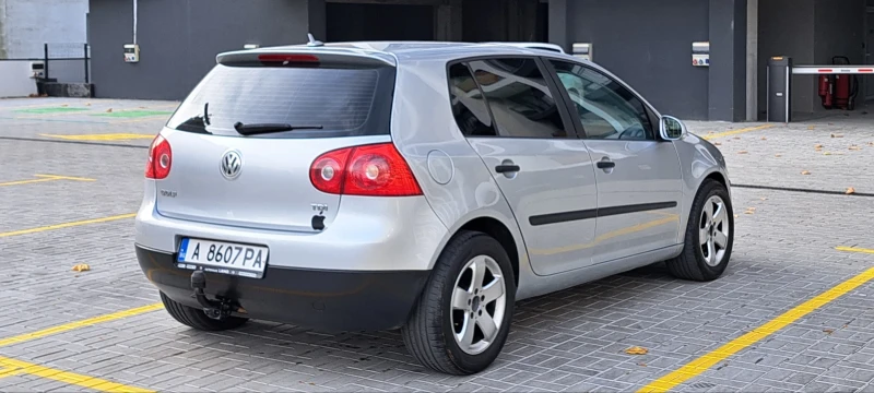 VW Golf 1.9TDI/105К/2005Г./BKC!, снимка 4 - Автомобили и джипове - 48104242