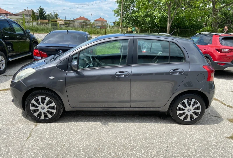 Toyota Yaris 1.4D-4D, снимка 3 - Автомобили и джипове - 52824519