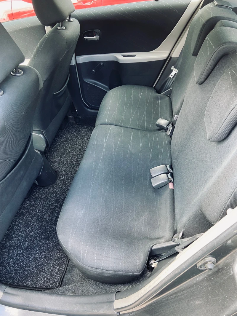 Toyota Yaris 1.4D-4D, снимка 5 - Автомобили и джипове - 52824519
