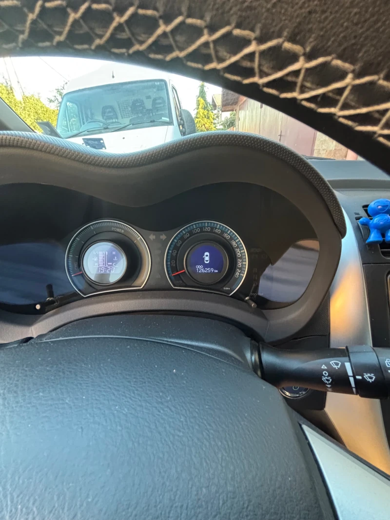 Toyota Auris, снимка 8 - Автомобили и джипове - 51515082