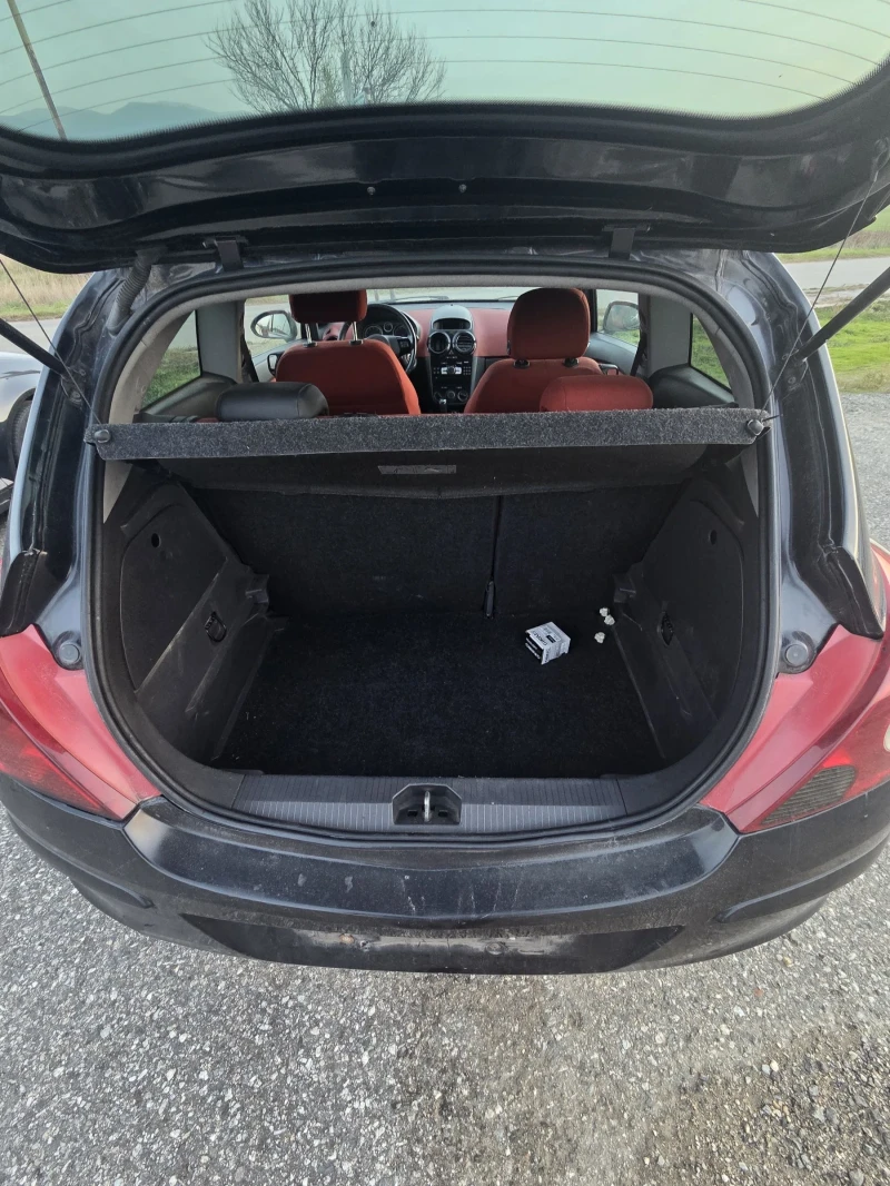 Opel Corsa 1.3, снимка 12 - Автомобили и джипове - 52580580