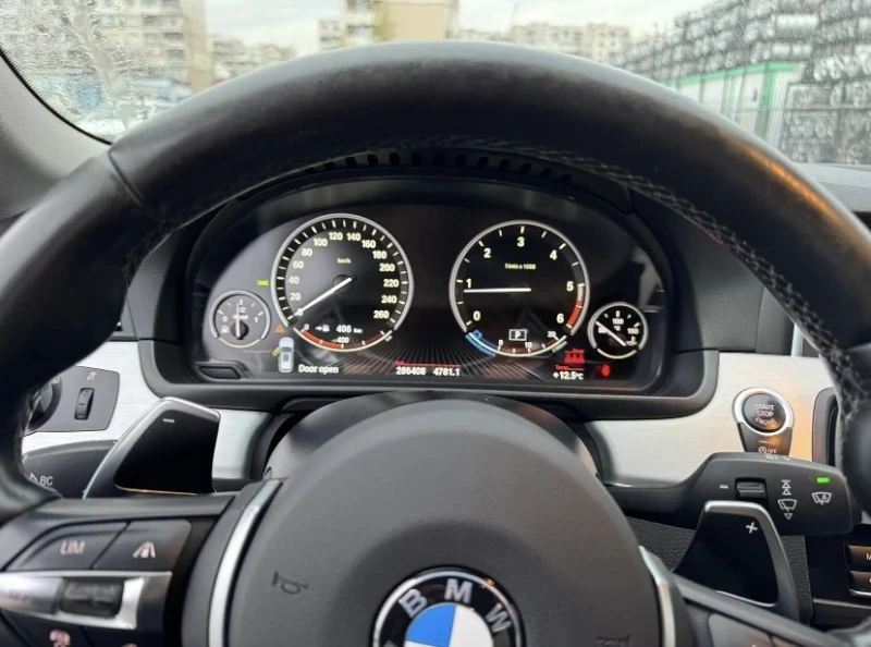 BMW 530 D Xdrive, снимка 14 - Автомобили и джипове - 52474030