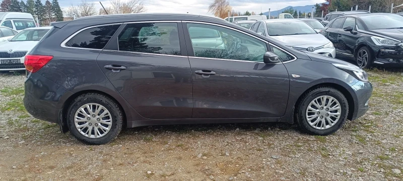 Kia Ceed 1.6GRDI FACE, снимка 7 - Автомобили и джипове - 52487626