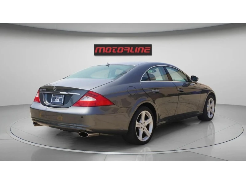 Mercedes-Benz CLS * 4dr Sdn 5.0L * CARFAX * ЦЕНА ДО БГ, снимка 5 - Автомобили и джипове - 52992252