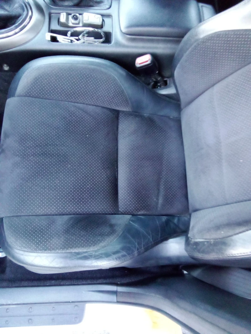 Lexus IS 200, снимка 5 - Автомобили и джипове - 53145358